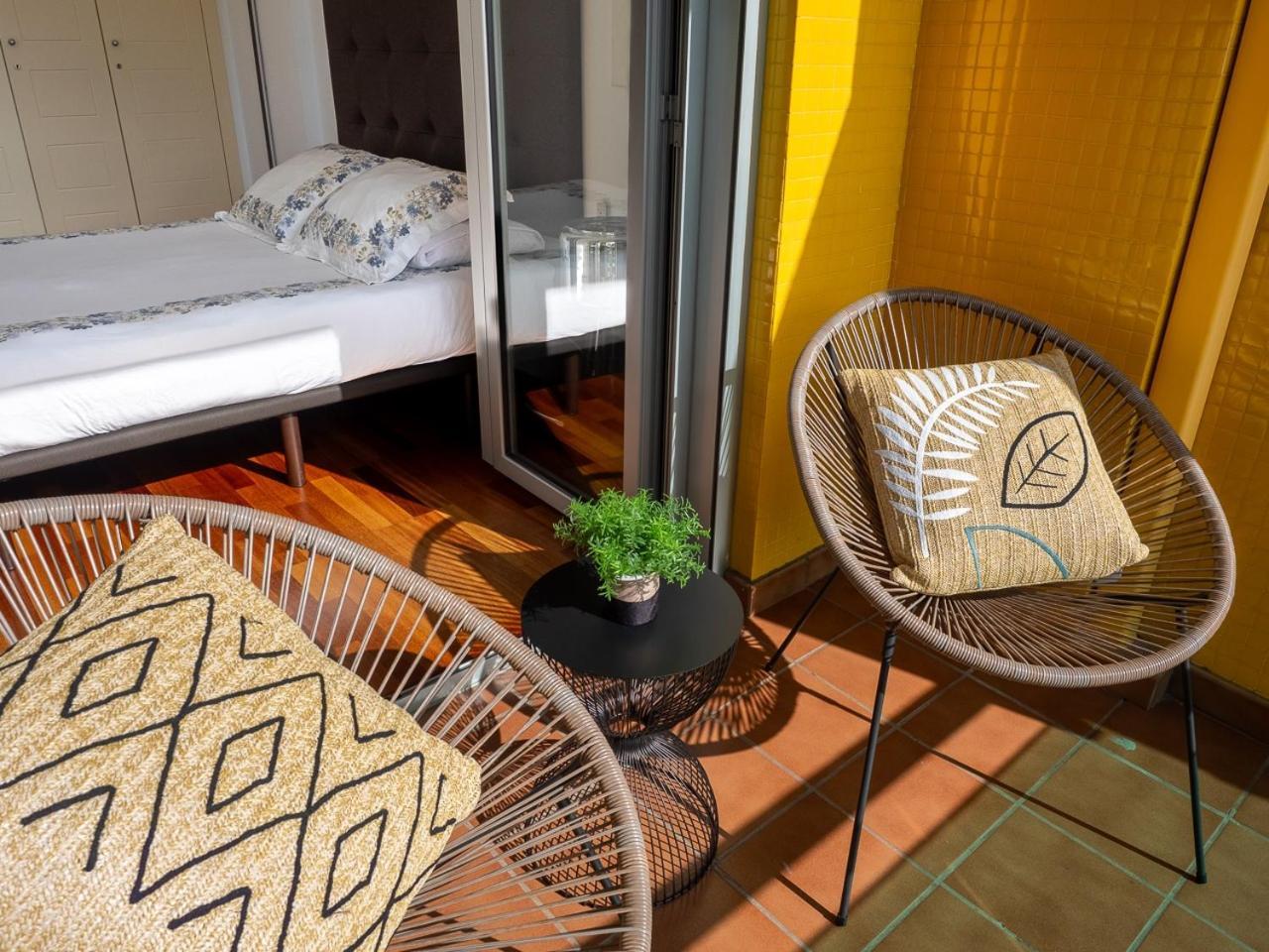 Apartment Abora Garden With Terrace, Pool, Extensive Gardens And Free Parking Las Palmas de Gran Canaria Exterior photo